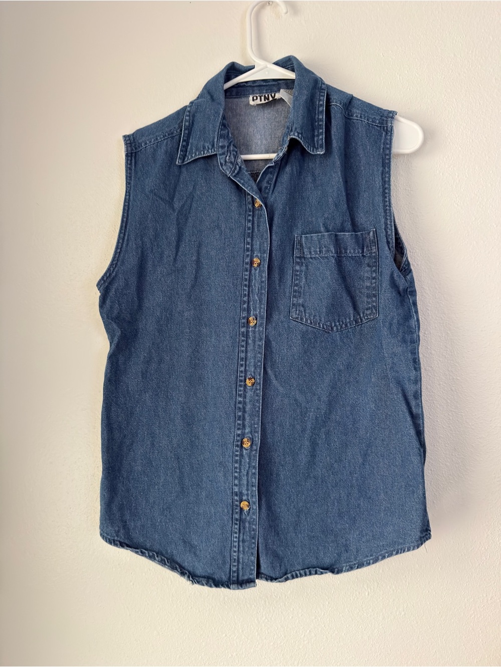 PTNY Womens Medium Blue Denim Button Down short Sleeve Shirt, Vintage